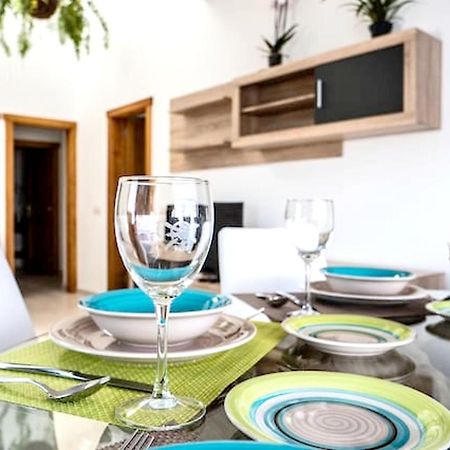Comfortable House In Tias With Free Parking Esterno foto