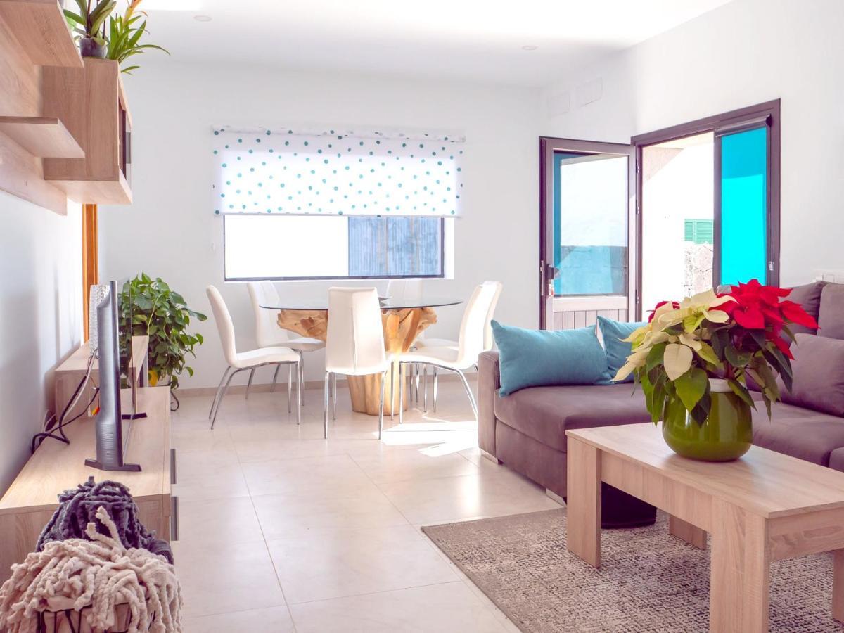 Comfortable House In Tias With Free Parking Esterno foto